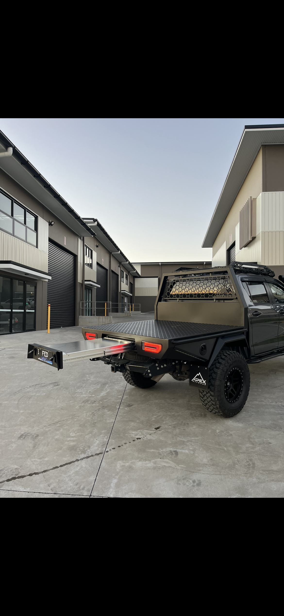 Tray and Canopy Package