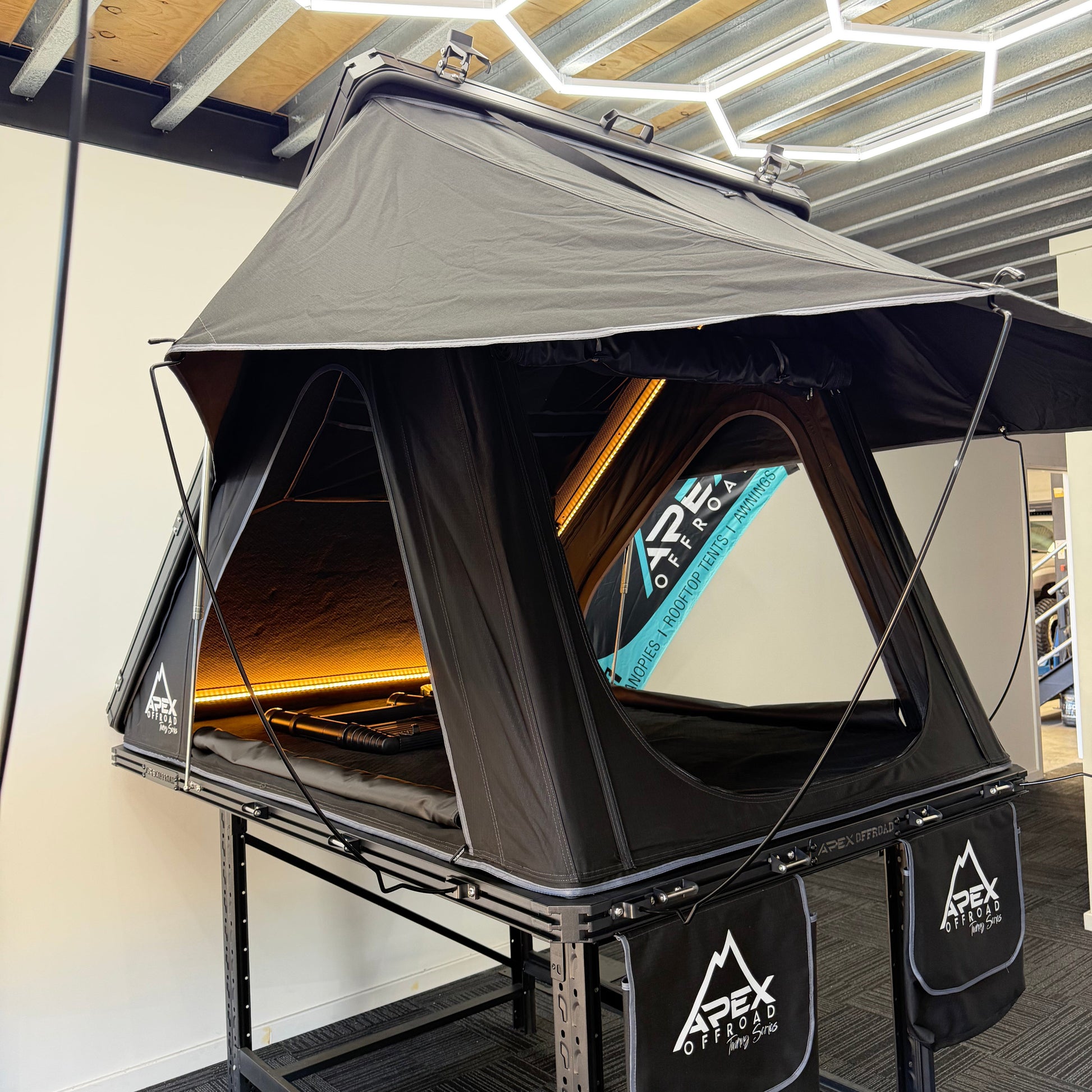 APEX 1.3 ROOFTOP TENT