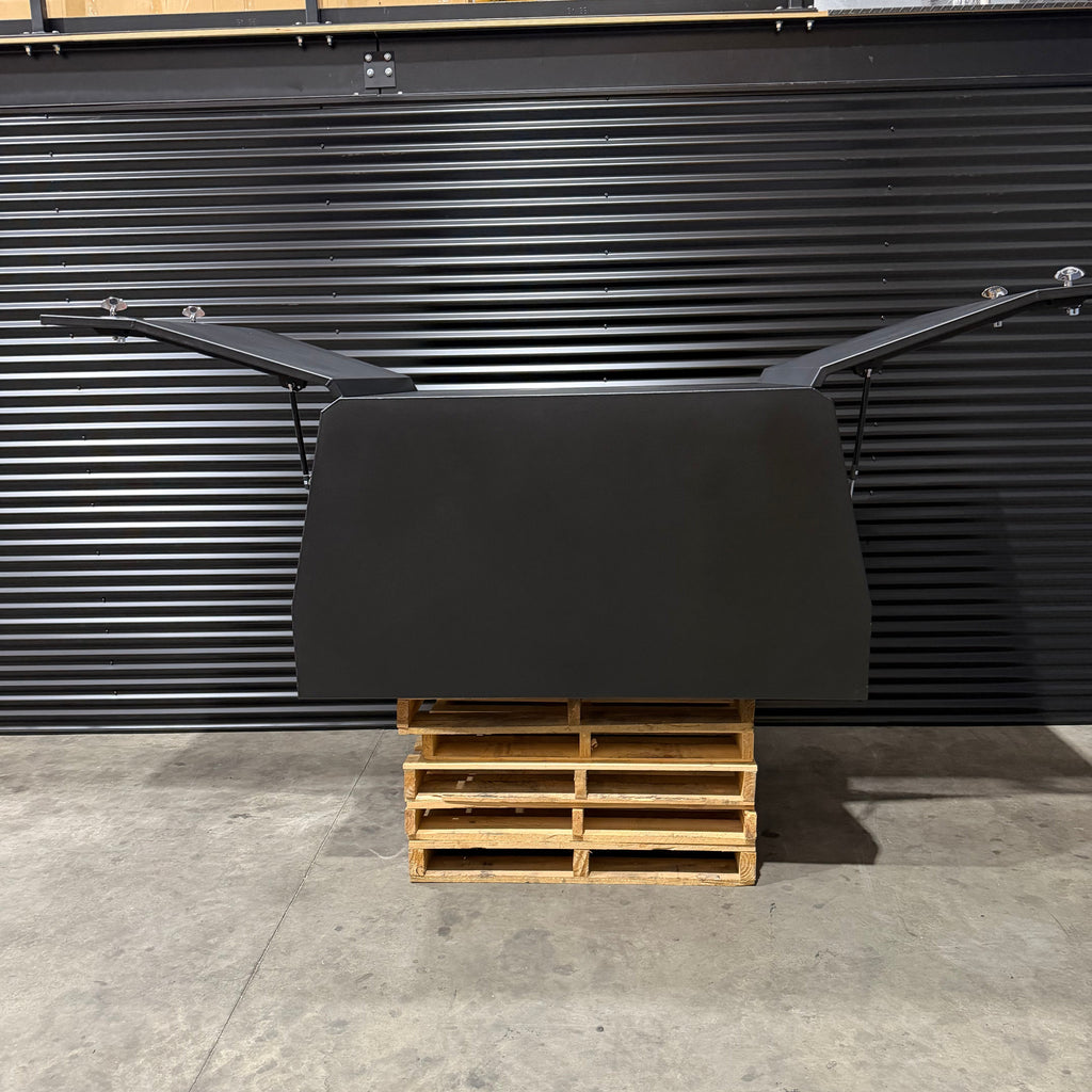 LC79 1300l Canopy