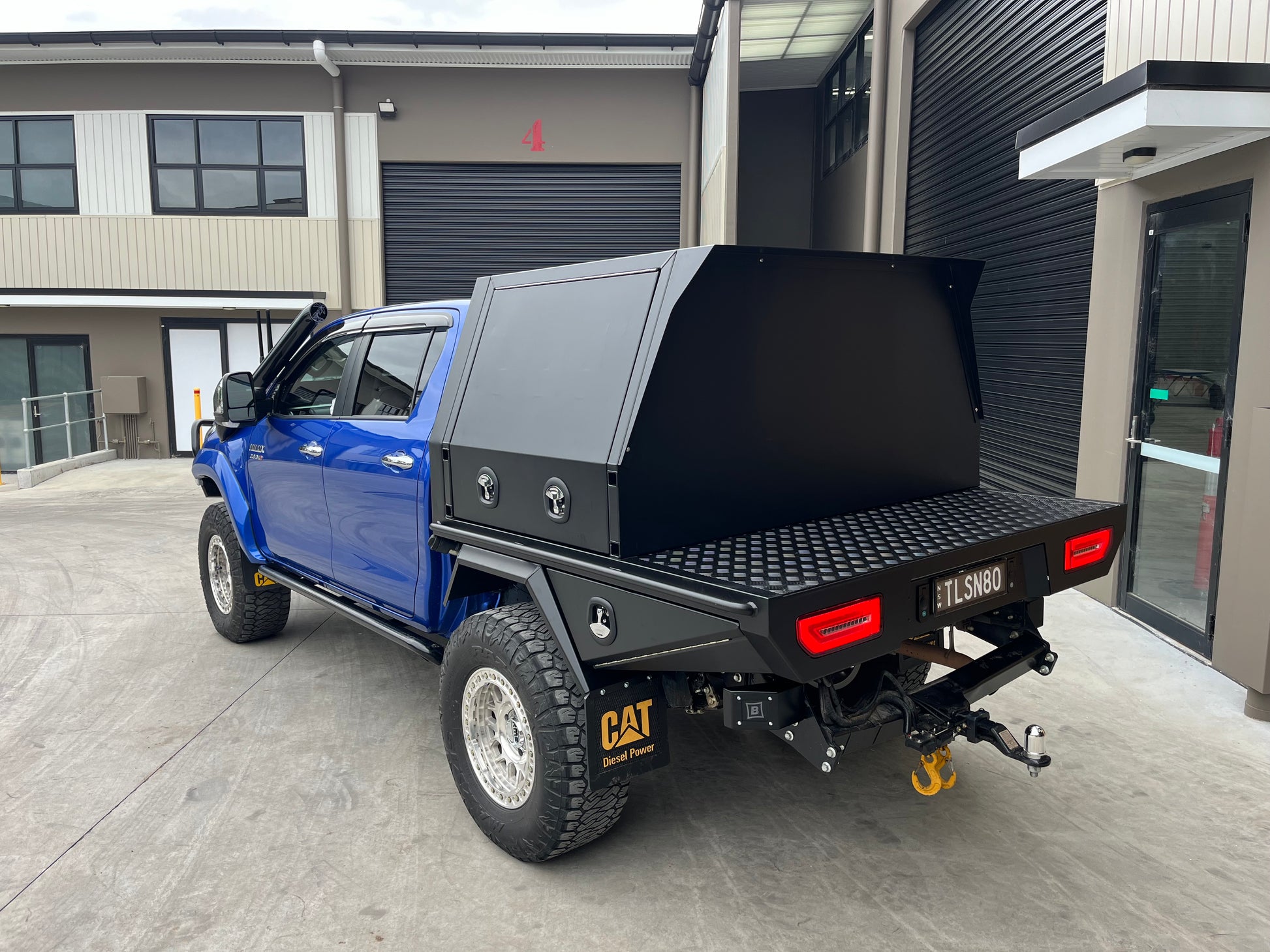 Tray and Canopy Package
